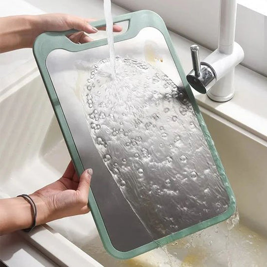 Planche a decouper - Ça mijote dans la cocotte