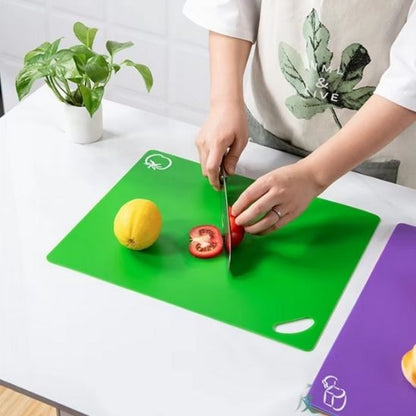 Planche a decouper - Ça mijote dans la cocotte