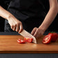 planche à découper acacia tomates