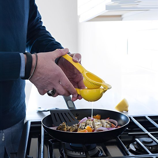 Presse agrume - Ça mijote dans la cocotte